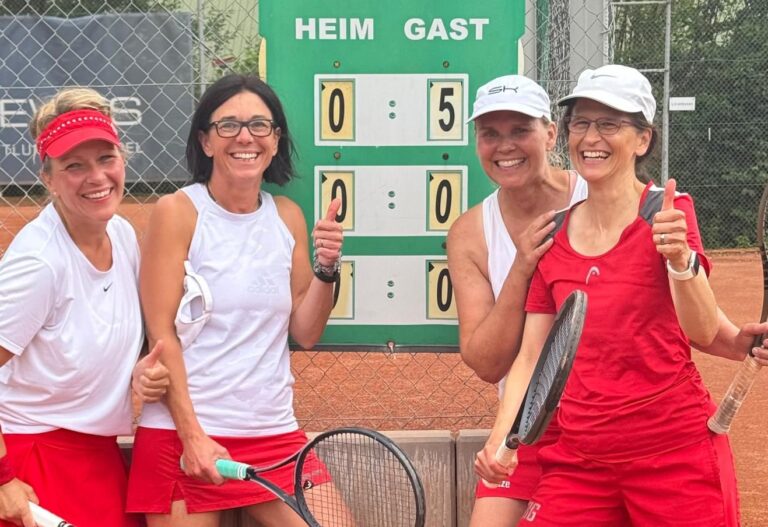 Damen 50: Souveräner Titelgewinn mit Aufstieg in die Bezirksstaffel 1